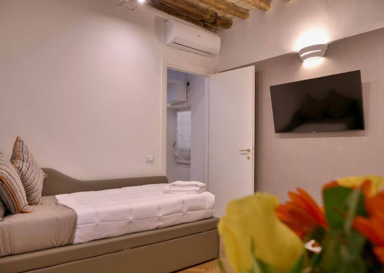 Helmirage Trevi Suite 罗马 外观 照片